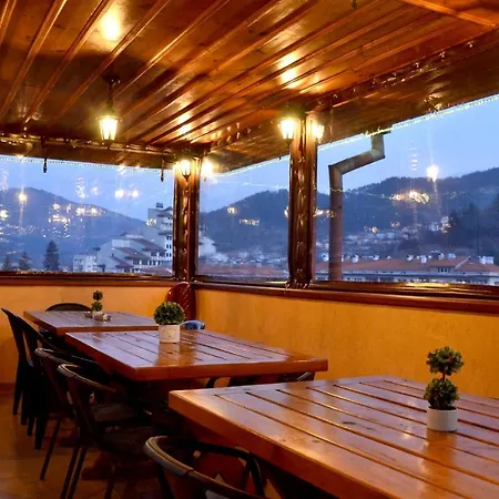 за гости тони и крис