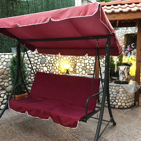 Vendégház за гости тони и крис Devin