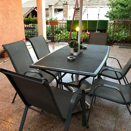 Guest house за гости тони и крис *