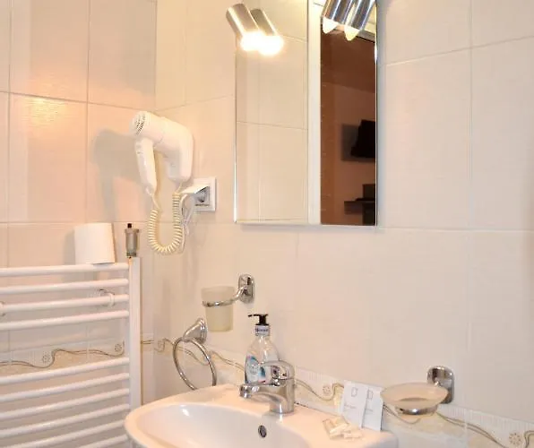 בית הארחה за гости тони и крис